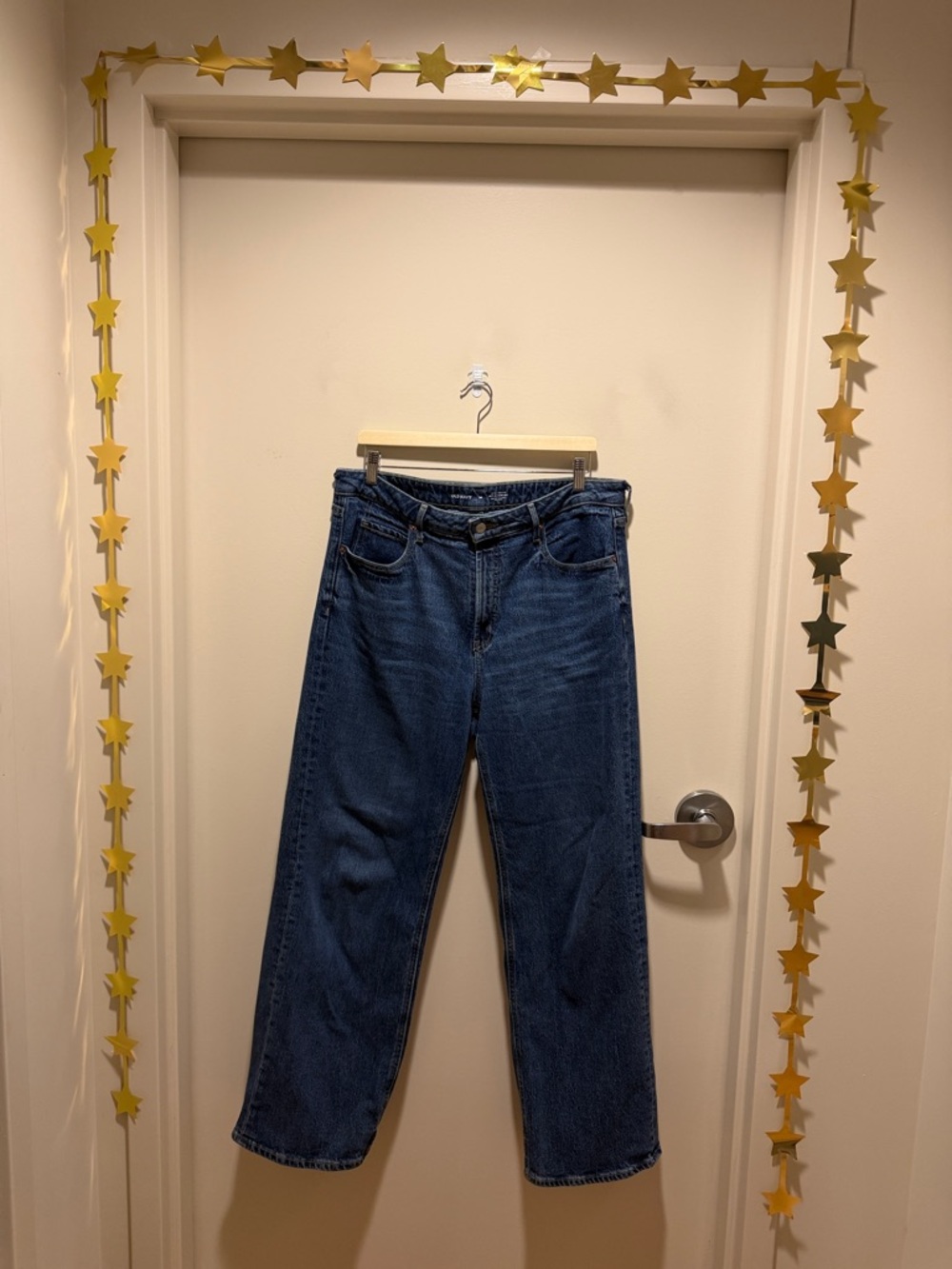 High waisted, wide leg Old Navy jeans!